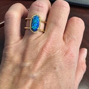 Kendra Scott Gold Ring with Iridescent Blue Stone Double Band Size 7